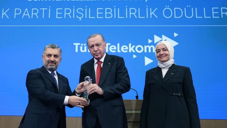  Cumhurbaşkanı Erdoğan'dan Türk Telekom’a erişilebilirlik ödülü