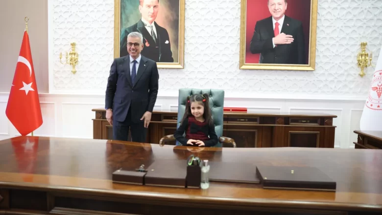  Sağlık Bakanı Memişoğlu'ndan "Önce sağlık, daima sevgi" paylaşımı